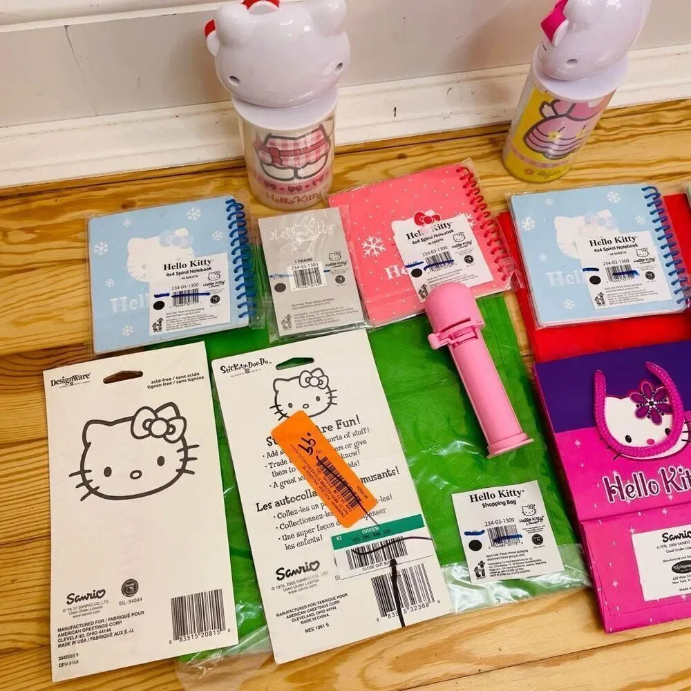 NEW Vintage Hello Kitty Sanrio Deadstock Large Lot Bags Pen Notebooks Sticker‎